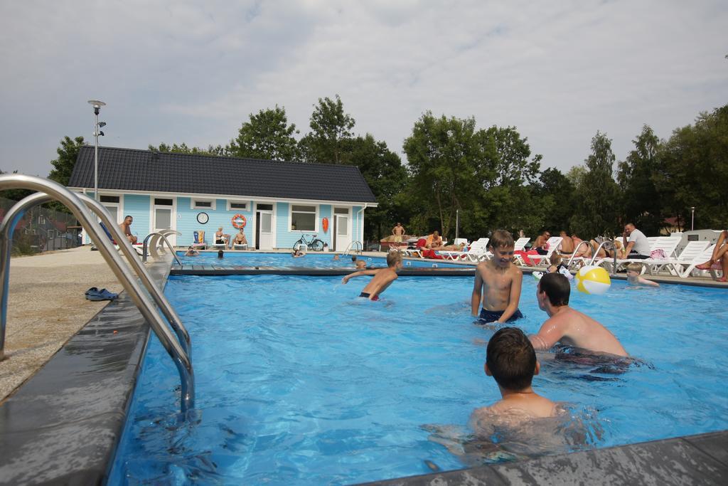 Holiday Resort & Camping Intercamp'84 ليبا المظهر الخارجي الصورة