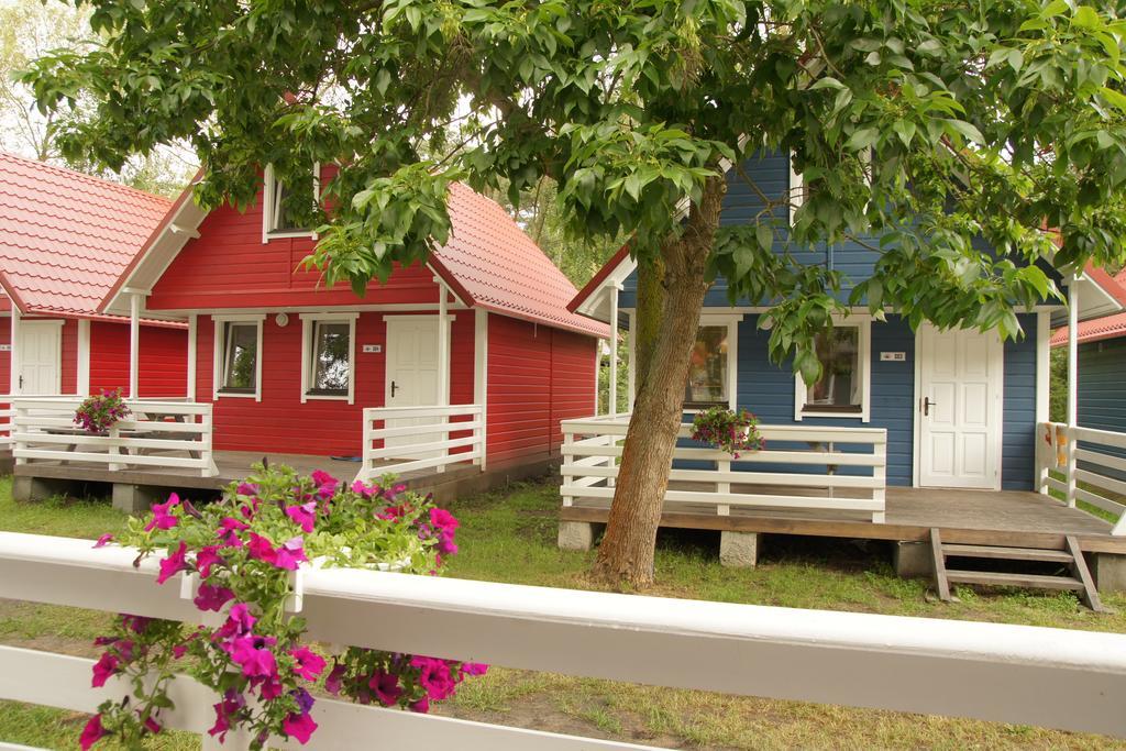 Holiday Resort & Camping Intercamp'84 ليبا المظهر الخارجي الصورة