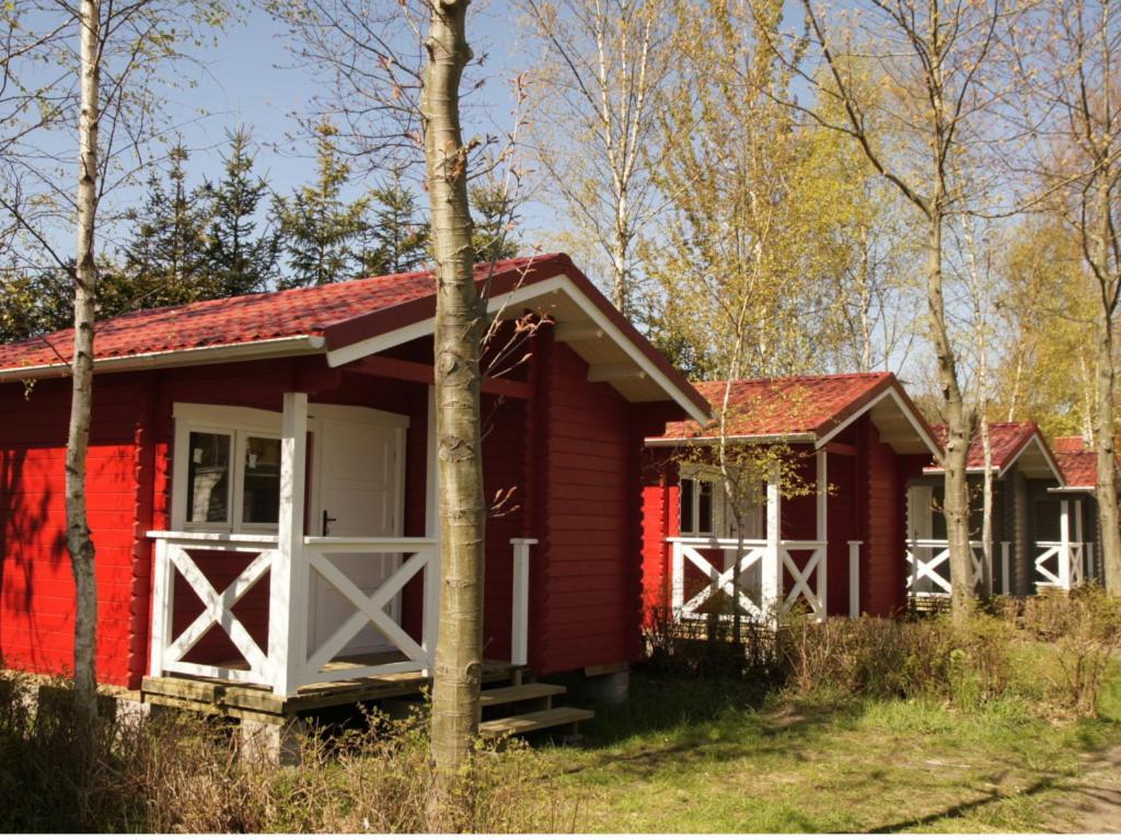 Holiday Resort & Camping Intercamp'84 ليبا المظهر الخارجي الصورة